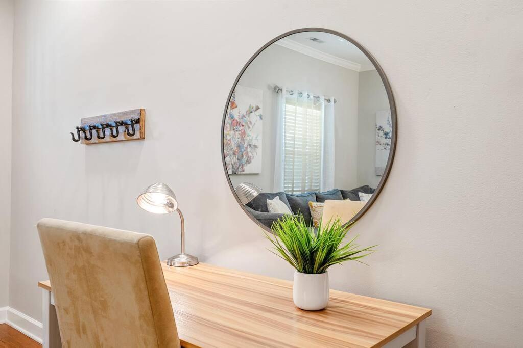 Appartement * Lux Modern Retreat * Downtown * King Beds * à Durham Extérieur photo